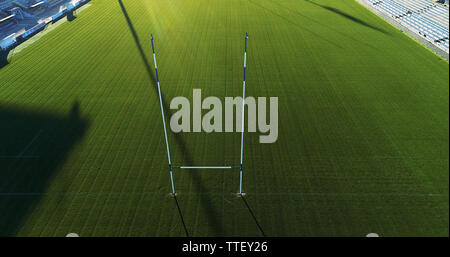 Rugby Stadion mit Pol in Luftaufnahme Stockfoto