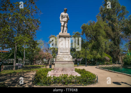 Santiago, Chile - Dec 28, 2018: Die Statue von Don Pedro de Maldivia bei Santa Lucia Hill Park in Santiago, Chile Stadt. Stockfoto