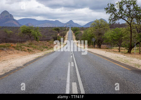 Straße in der Limpopo Vorsehung Südafrika Stockfoto