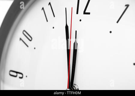 Runde Wanduhr, Nahaufnahme Stockfoto