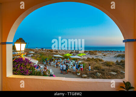 La Ballena Verde Bar Chiringuito. Zahara de los Atunes. Barbate Gemeinde. Costa de la Luz. Cadiz Provinz. Andalusien. Andalusien. Spanien Stockfoto