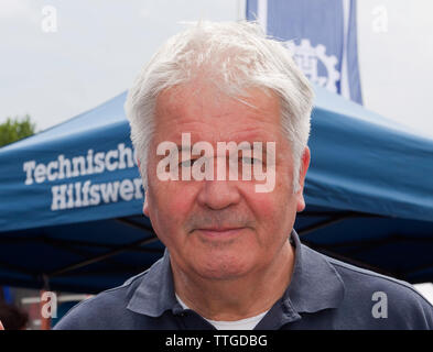 Albrecht Brömme, seit 2006 Präsident des Bundesamtes für Technische Hilfe, zuvor war er ab 1992 Leiter der Berliner Feuerwehr Stockfoto