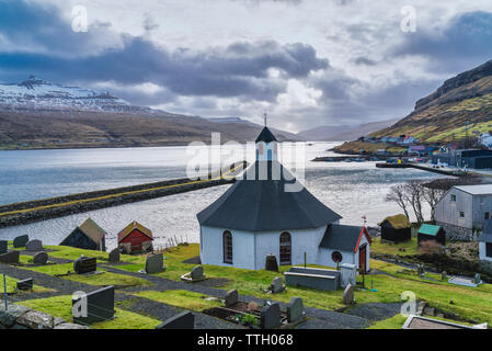 Kirche von Haldarsvik, Streymoy Island, Färöer Inseln Stockfoto