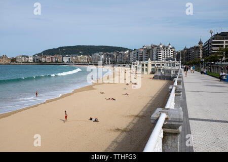 Playa de la Concha Strand von San Sebastian im Baskenland Spanien Stockfoto