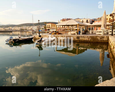Alten Venezianischen Hafen (Hafen), Rethymnon (Rethymnon), Kreta, griechische Inseln, Griechenland, Europa Stockfoto