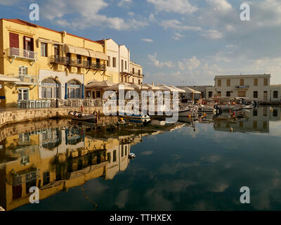 Alten Venezianischen Hafen (Hafen), Rethymnon (Rethymnon), Kreta, griechische Inseln, Griechenland, Europa Stockfoto