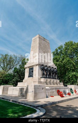 London, UK, 15. Mai 2019: Die Wachen Memorial, auch bekannt als die Wachen Division War Memorial, es ist ein outdoor Kriegerdenkmal auf der Westseite befindet Stockfoto