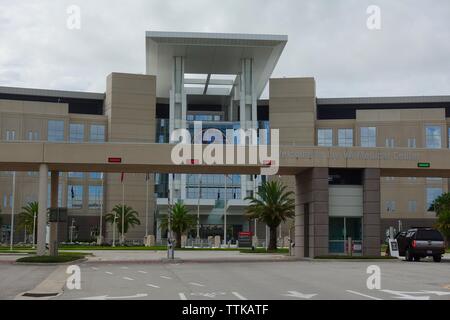 Orlando, FL/USA/-6/16 19: Der Orlando VA Medical Center. Veterans Affairs Krankenhäuser sind Teil der Vereinigten Staaten Abteilung des Veterans Affairs. Stockfoto