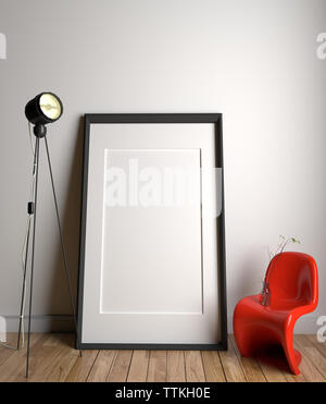 Rahmen und Kunststoff rot Stuhl und Lampe mit Holzfußboden auf leere weiße Wand im Hintergrund. 3D-Rendering Stockfoto