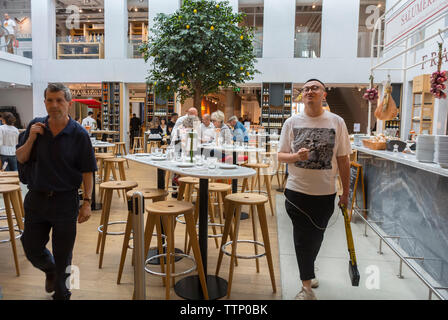 Paris, FRANKREICH, Blick aus der Luft, Leute im italienischen Food Court, Store and Bistro Interior Restaurant im Marais, « Eataly' italienisches Restaurant Interieur Stockfoto