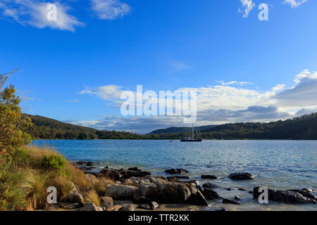 Recheche Bucht von Joseph de Bruni Chevalier namens d'Entrecasteax im Jahre 1792 an der Cockle Creek Tasmanien Australien. Stockfoto