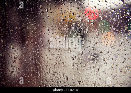 Full Frame geschossen von nassen Glas Fenster Stockfoto