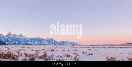 Panorama des Jackson Hole Valley bei Sonnenuntergang Stockfoto