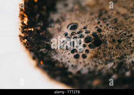 Close-up von Blasen in Kaffee Stockfoto