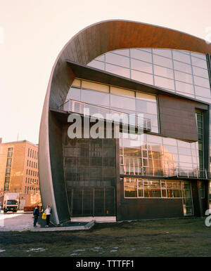 Finnland, Helsinki, Fassade des Kiasma Museum für zeitgenössische Kunst Gebäude Stockfoto