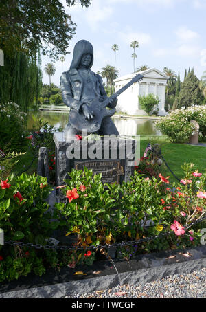 Hollywood, Kalifornien, USA, eine allgemeine Ansicht der Atmosphäre von Chris Cornell Grab am Juni 17, 2019 in Hollywood Forever Cemetery in Hollywood, Kalifornien, USA. Foto von Barry King/Alamy Stock Foto Stockfoto