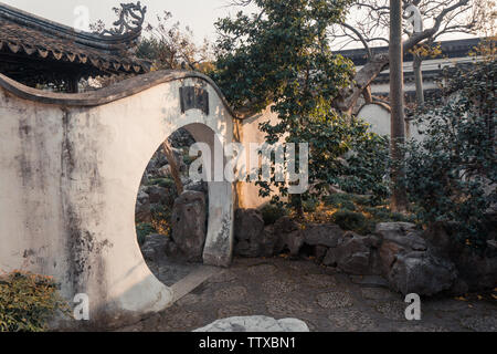 Sonnenschein in Suzhou Garten Stockfoto