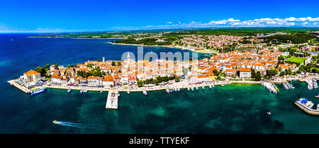 Luftbild der Altstadt von Porec in Kroatien Stockfoto