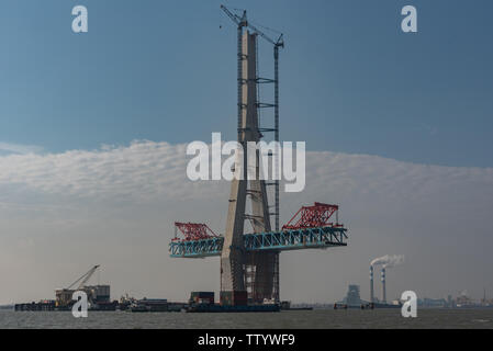 Shanghai-Tong Yangtze River Bridge Stockfoto