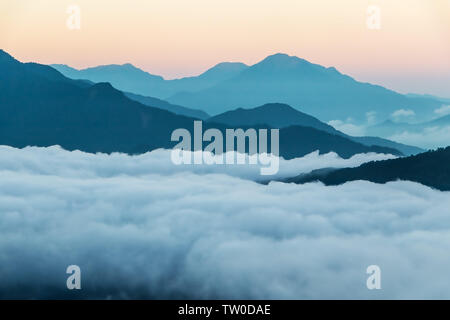 Zuckerwatte suche Wolken Stockfoto