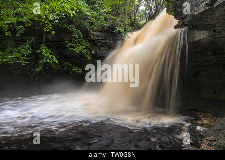 Summerhill Kraft und Gibson's Cave, Teesdale, County Durham, UK. Stockfoto