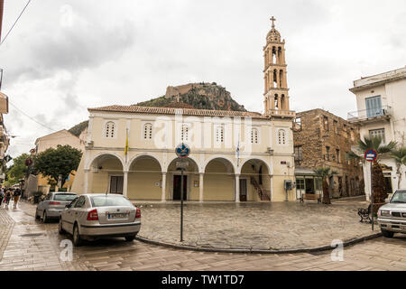 Nafplio, Griechenland. Die St. Georg Kirche (Naos Agios Georgios), eine östliche Griechisch-orthodoxen Kirche in der Altstadt von Nafplio Stockfoto