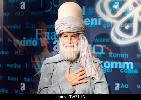 ISTANBUL, Türkei - 16. MÄRZ 2017: Mevlana Celaleddin Rumi Wachsfigur bei Madame Tussauds Museum in Istanbul. Stockfoto