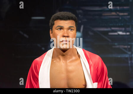 ISTANBUL, Türkei - 16. MÄRZ 2017: Muhammad Ali (Cassius Clay) Wachsfigur bei Madame Tussauds Museum in Istanbul. Stockfoto