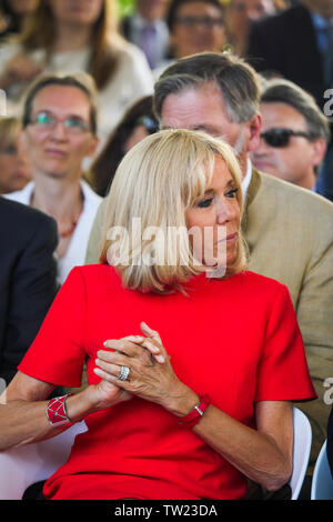 Brigitte Längestrich nimmt an der Eröffnungsfeier des Respîte Haus, Tassin-la-Demi-Lune, Frankreich Stockfoto