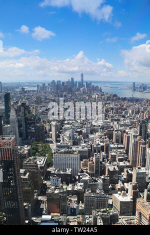 Epische Blick vom Empire State Gebäude von Manhattan und von OWO, New York City, New York, USA Stockfoto