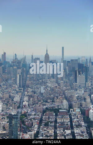 Epische Blick auf Manhattan und das Empire State Building von OWO - Eine Welt Sternwarte, New York City, New York, USA Stockfoto