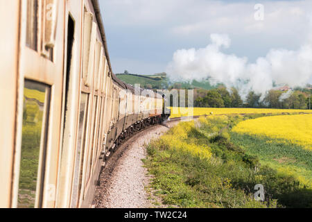 Blick entlang der Schlitten von der West Somerset Railway, Somerset, England Großbritannien Stockfoto