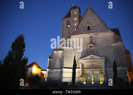 Die Kirche von Saint-Pierre in Assier, einer Renaissance religiöser Gebäude zur Herrlichkeit der Galiot de Genouillace, Meister des Königs der Artillerie gewidmet Stockfoto