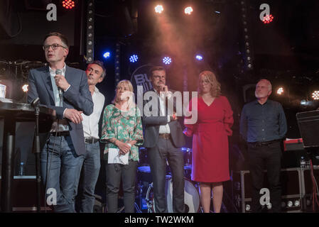 Bus Palladium - die Kultur Veranstaltung für Paris! - Organisiert von Pierre-Yves Bournazel Stockfoto