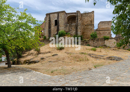 Mittelalterliche Burg von Belvis de Monroy, Caceres, Spanien Stockfoto