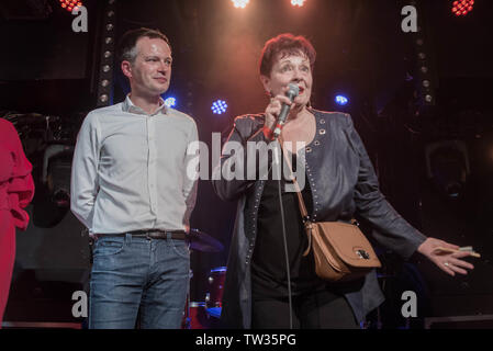 Bus Palladium - die Kultur Veranstaltung für Paris! - Organisiert von Pierre-Yves Bournazel Stockfoto