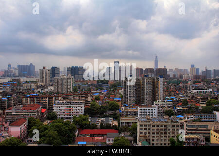 Die Landschaft des Yellow Crane Tower in Wuhan Stockfoto