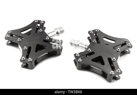 Fahrrad Pedale auf weißem Hintergrund Stockfoto