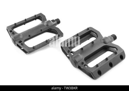 Fahrrad Pedale auf weißem Hintergrund Stockfoto