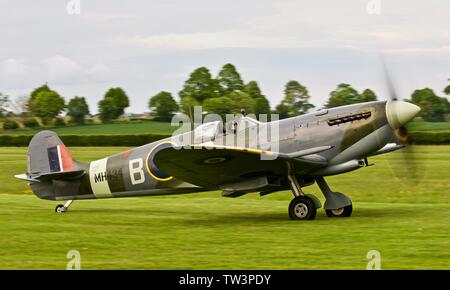 Supermarine Spitfire IXB MH 434 Old Warden Flugplatz Stockfoto