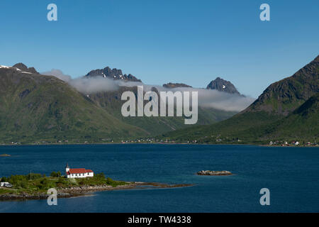 Sildpollnes Kirche, Lofoten, Norwegen. Stockfoto