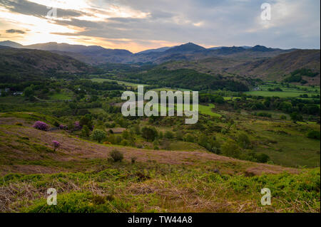 Dämmerung entlang Eskdale von Muncaster fiel, Lake District, Cumbria, England Stockfoto