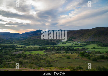 Dämmerung entlang Eskdale von Muncaster fiel, Lake District, Cumbria, England Stockfoto