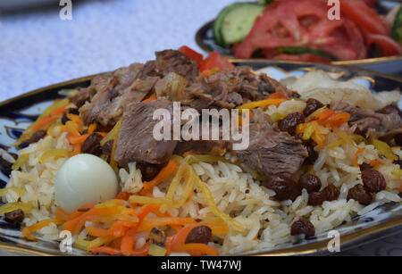 Zentrale asiatische Jahrhundert wold Delikatesse - Aush/Pilov in Buchara. Stockfoto