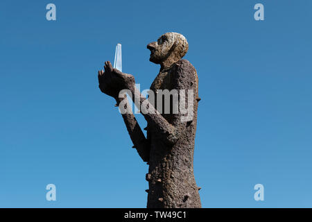 Statue Der Mann aus dem Meer, Bo Village, Vesteralen Inseln, Norwegen. Stockfoto