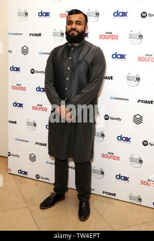 Die britische Podcast Awards 2019 im Kings Hotel - Anreise mit: Hussain Manawer Wo: London, Großbritannien Wann: 18. Mai 2019 Credit: Mario Mitsis/WENN.com gehalten Stockfoto