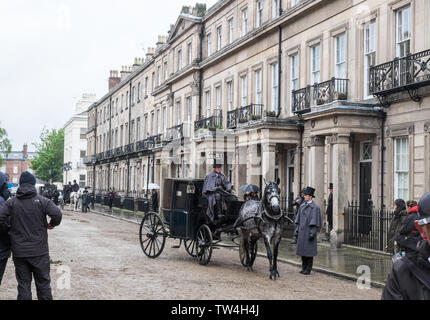 Film Crew, Dreharbeiten, Film, Film, Netflix, Serie, "Die englische Spiel 'Liverpool, Norden, Norden, Stadt, Merseyside, England, Englisch, GB, Großbritannien, England, Europa, Stockfoto