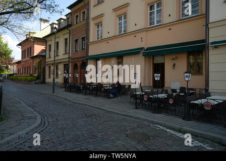 Ein Café im Freien im jüdischen Viertel in Krakau, Polen Stockfoto
