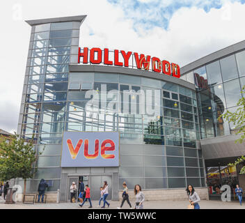 London/Großbritannien - 15. Juni 2019 - "Hollywood Grün "Vue Cinema, in Holz Grün in der Stadt Haringey Stockfoto