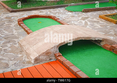 Die Minigolfanlage im Tropical Resort Stockfoto